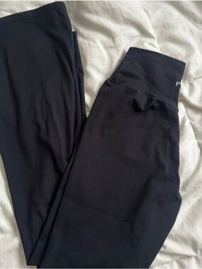 Ptula Casey flare 30’ Medium Leggings